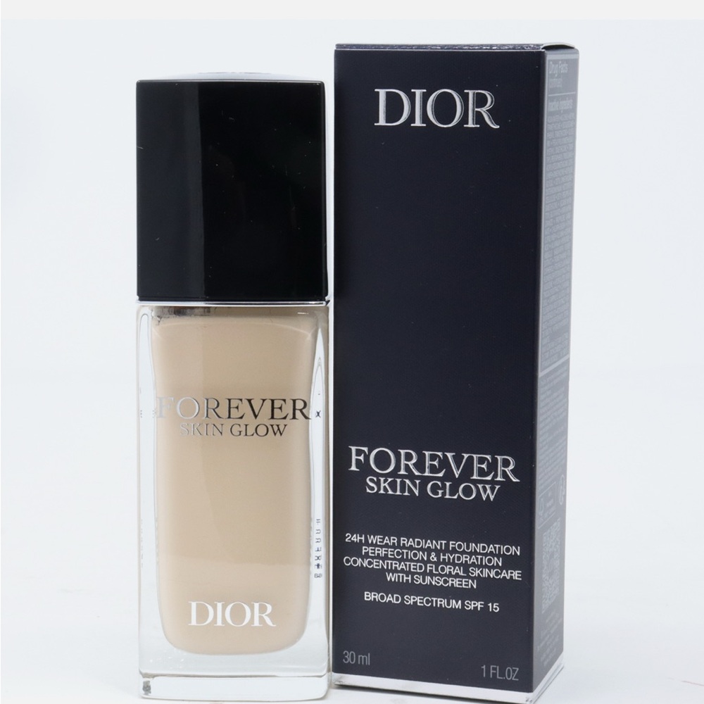 Dior Forever Skin Glow Foundation - Cool Roses Glow